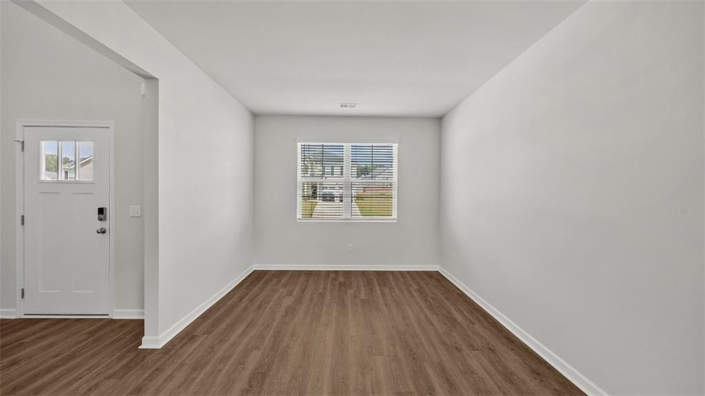 204 Friendship Oak Way Property Photo 4