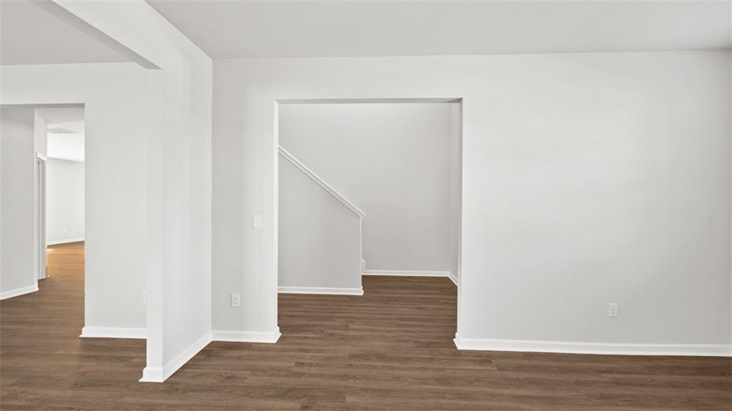 204 Friendship Oak Way Property Photo 5