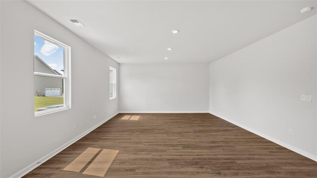 204 Friendship Oak Way Property Photo 13