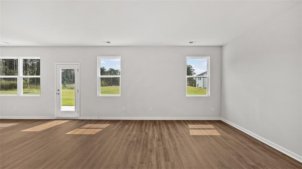 204 Friendship Oak Way Property Photo 14