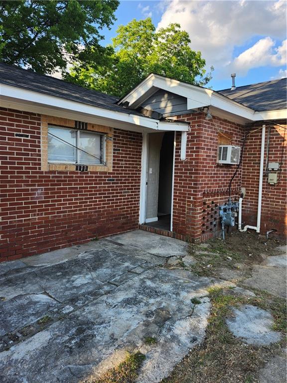 225 Straight Street Property Photo 1
