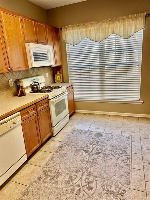 2101 Dillard Crossing Property Photo 7