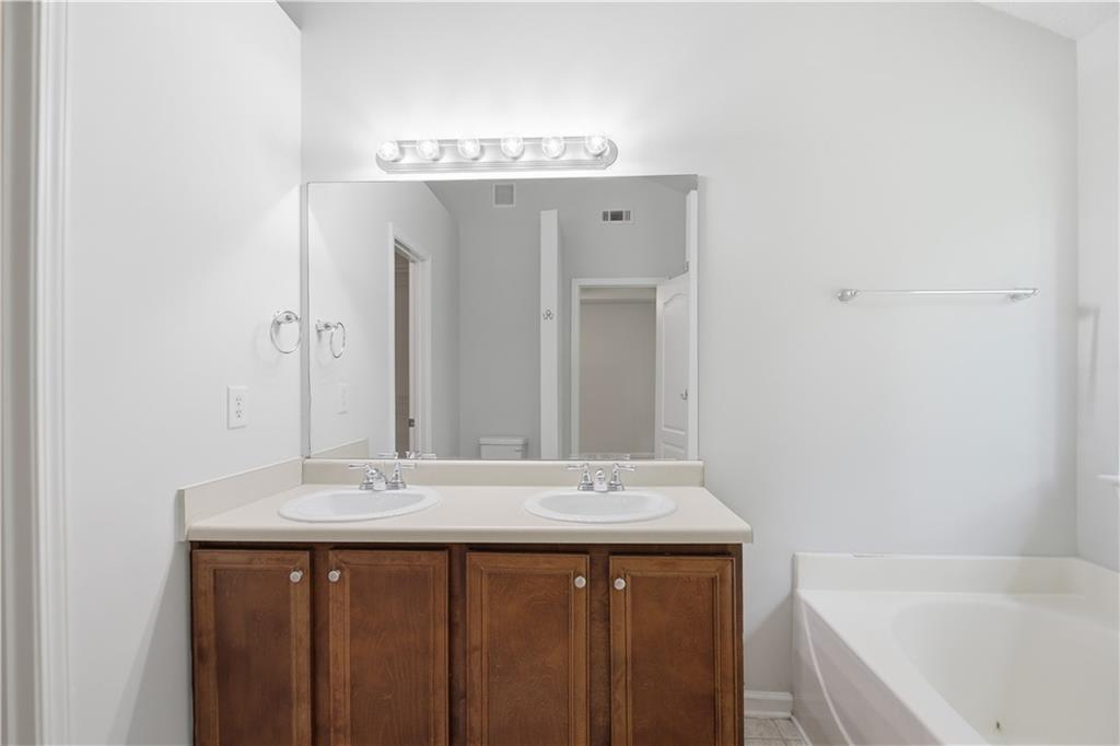70 Baskin Road Property Photo 18