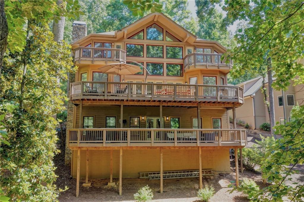 9035 Walnut Cove Lane Property Photo 1