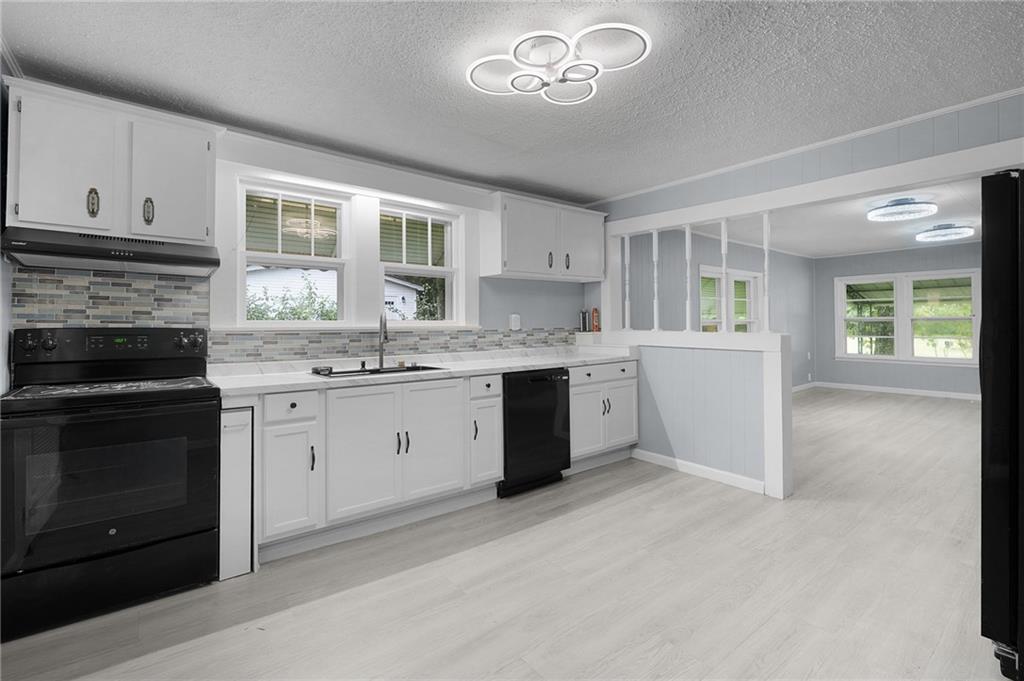 154 County Line Road Property Photo 12