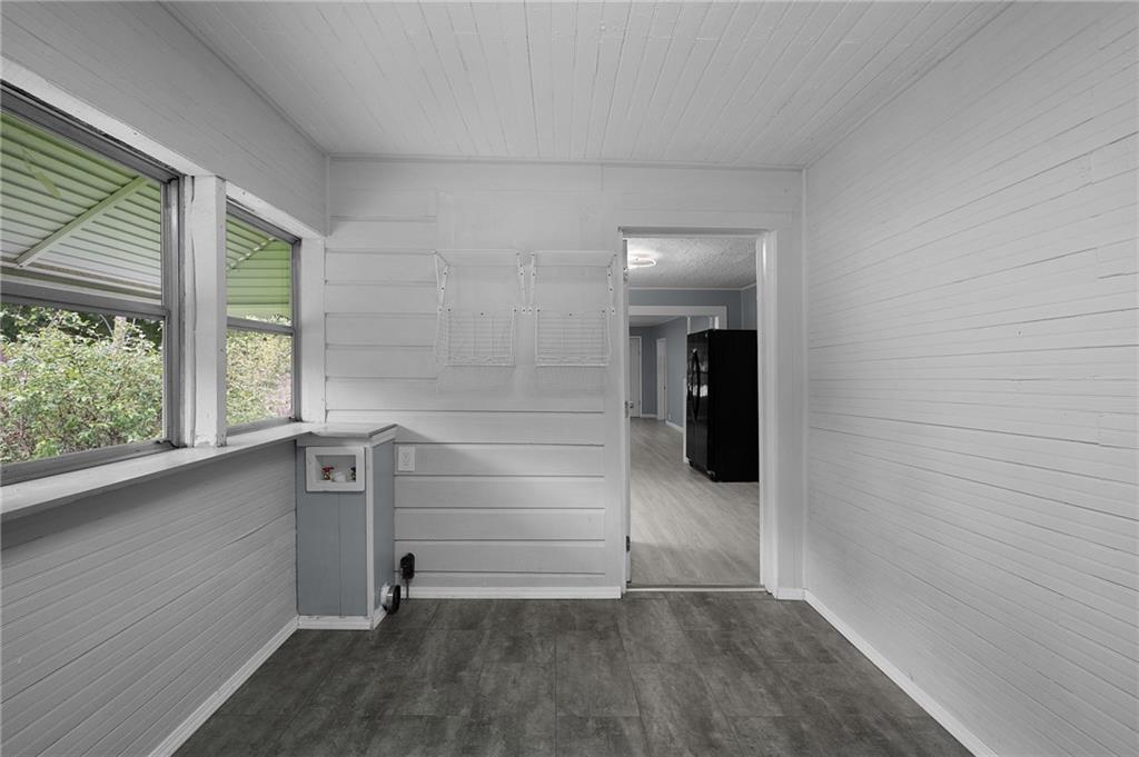 154 County Line Road Property Photo 15