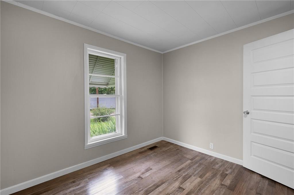 154 County Line Road Property Photo 18