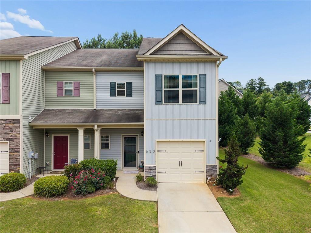 653 Oakside Place