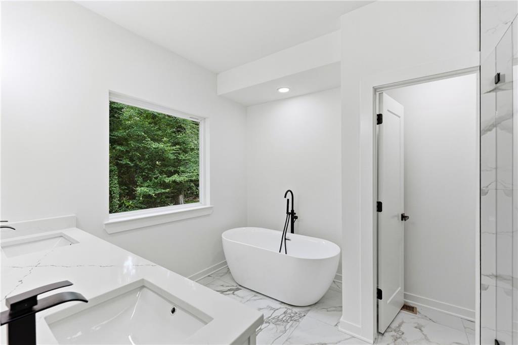 6121 Timberidge Drive Property Photo 17