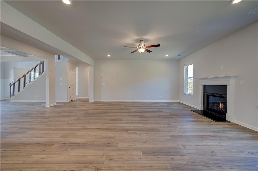 605 Button Grove Property Photo 18
