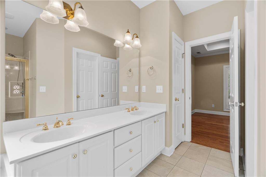 112 Bristol Place Se Property Photo 26