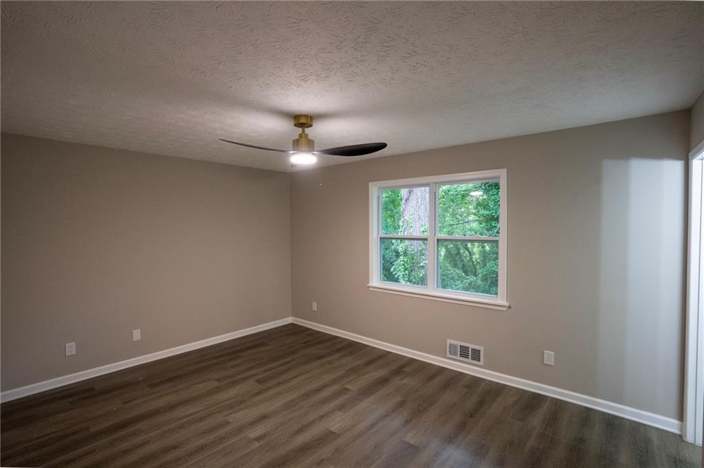 4318 Buckingham Place Property Photo 12