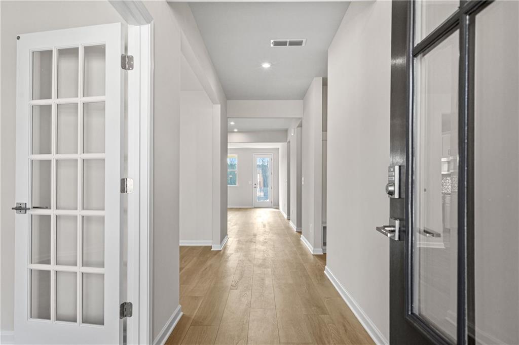 1580 Savory Way Property Photo 3