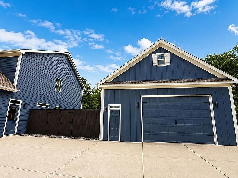 532 Black Horse Circle Property Photo 3