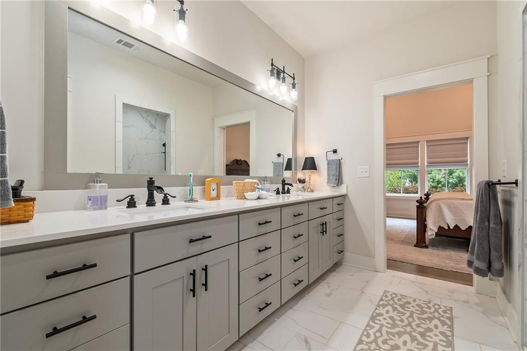 1490 Durden Road Property Photo 25