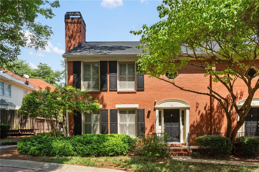501 Defoors Mill Circle Nw Property Photo 1