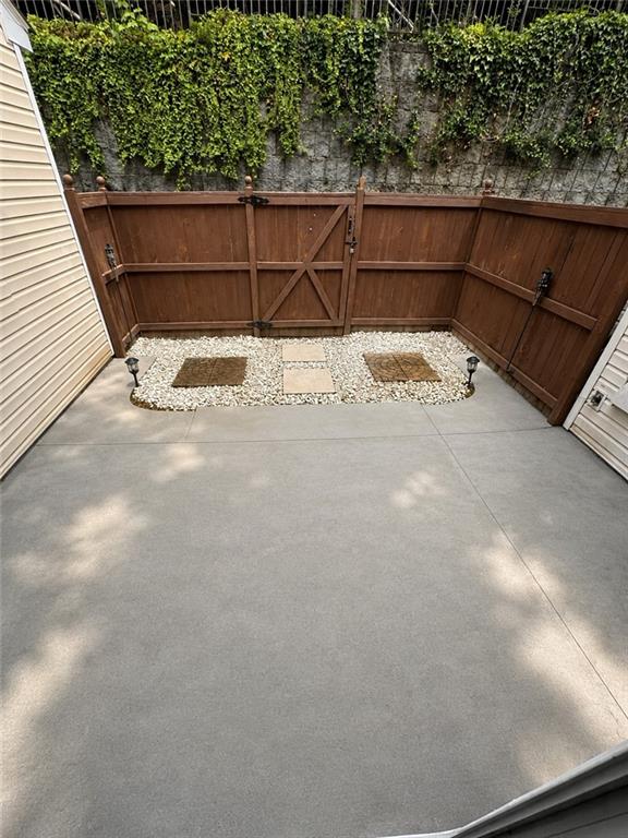 1035 Whitestone Ridge Property Photo 6