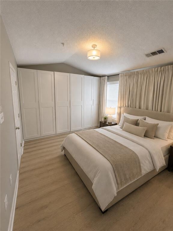 1035 Whitestone Ridge Property Photo 12