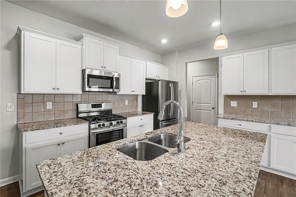 7804268 Property Photo 5