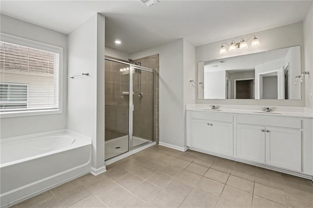 7804268 Property Photo 10