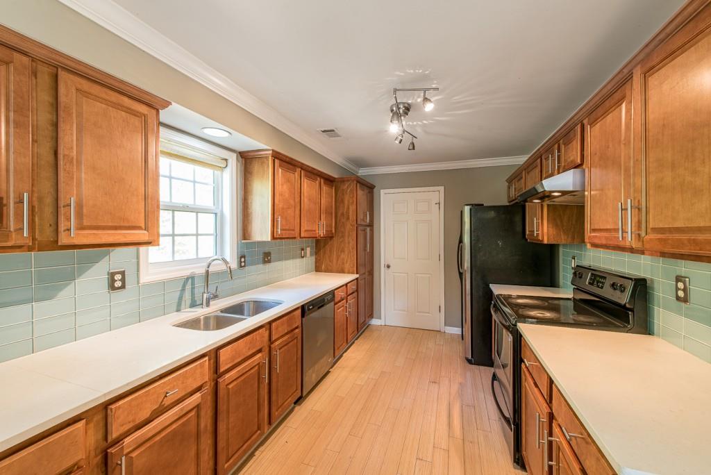2696 Silver Hill Terrace Se Property Photo 6