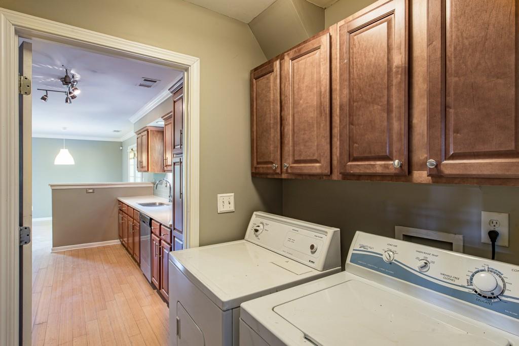 2696 Silver Hill Terrace Se Property Photo 8