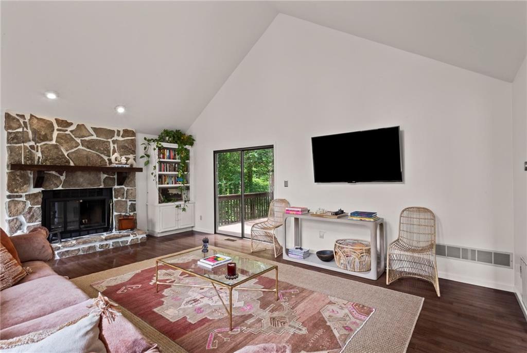 2531 Cedar Fork Trail Property Photo 8