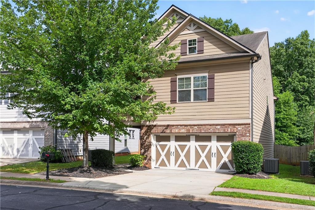 5606 Apple Grove Road Property Photo 1