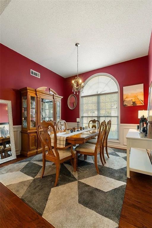 1114 Chateau Terrace Property Photo 9
