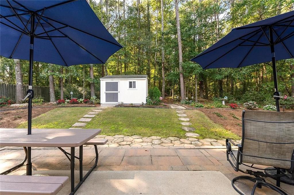 1114 Chateau Terrace Property Photo 13