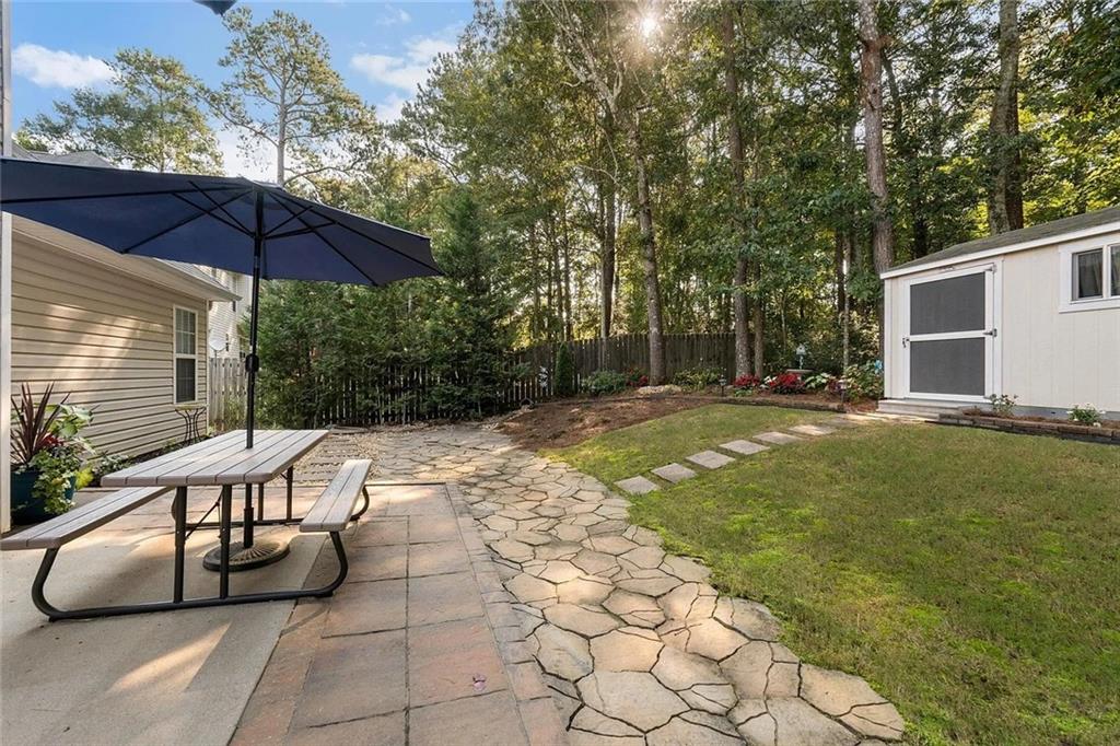 1114 Chateau Terrace Property Photo 14