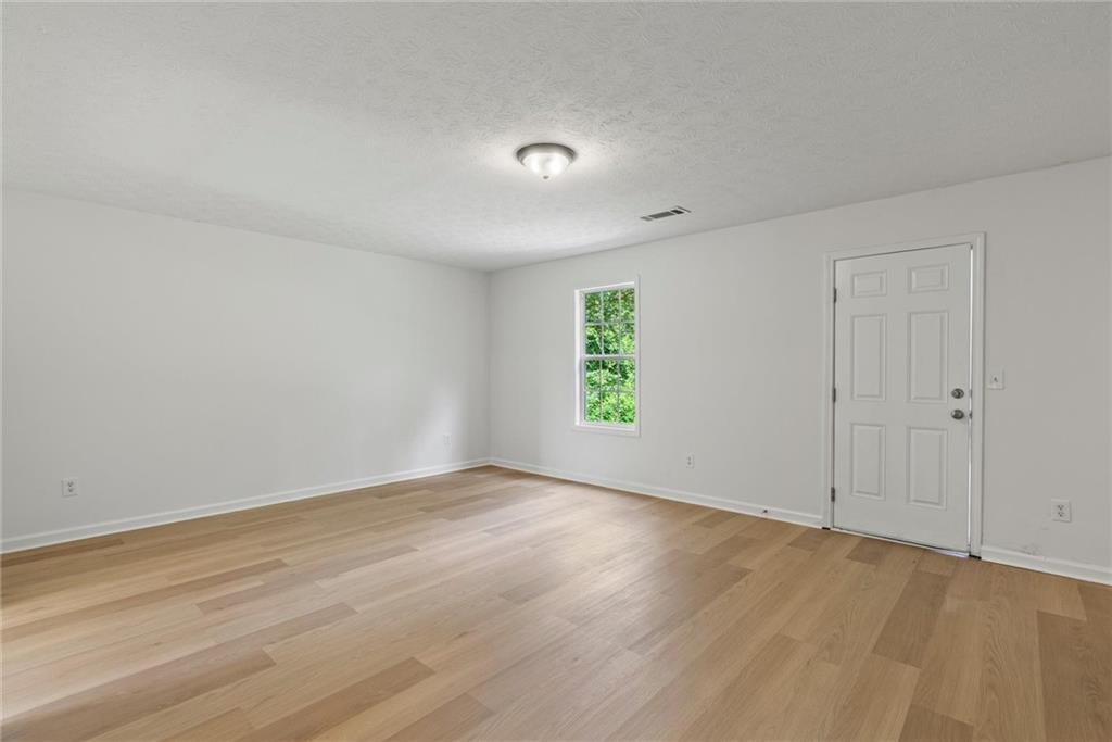 1700 Bismarck Circle Property Photo 21