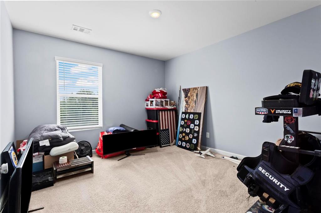 138 Springer Circle Property Photo 16