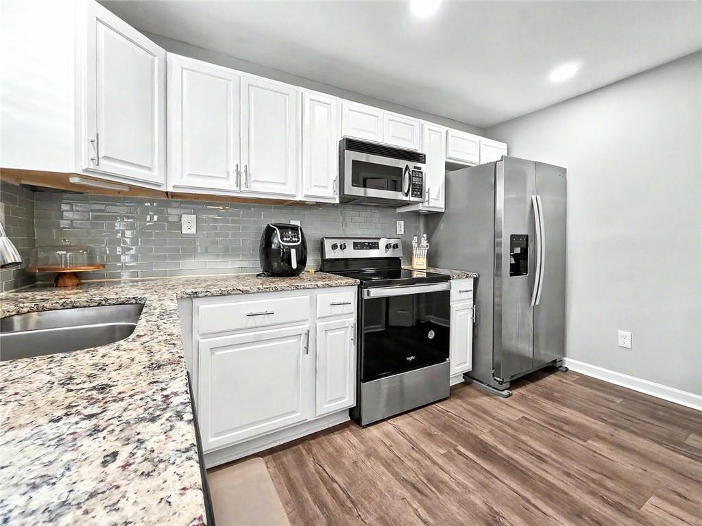 1530 Columbia Drive Property Photo 11