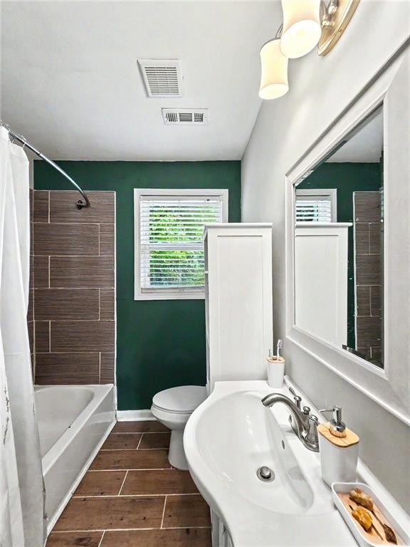 1530 Columbia Drive Property Photo 18