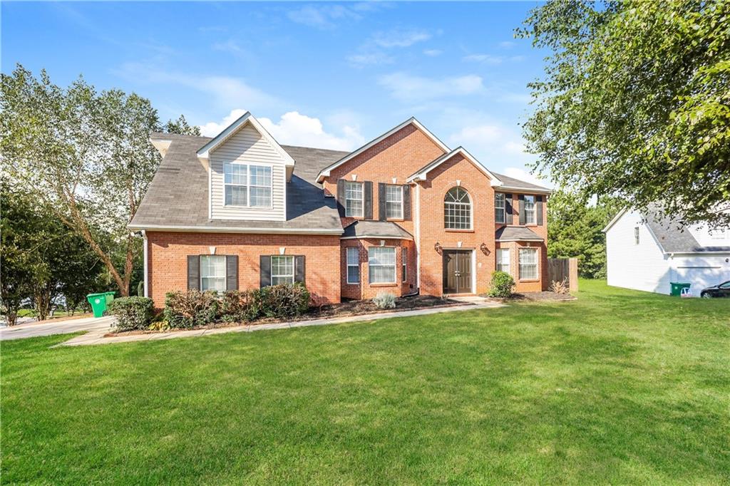 5176 Round Table Drive Property Photo 1