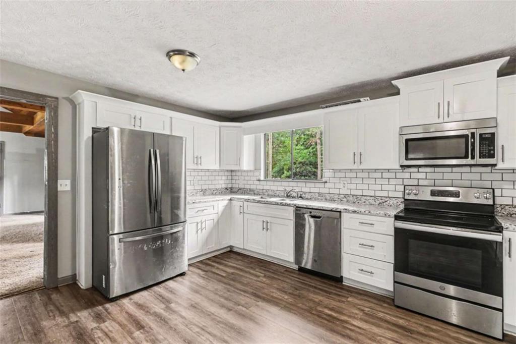 6742 Oakland Drive Property Photo 11