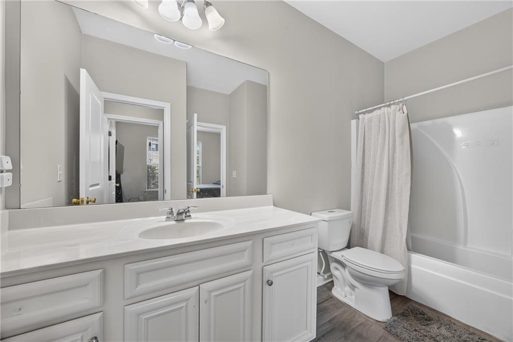 444 Lance View Lane Property Photo 12