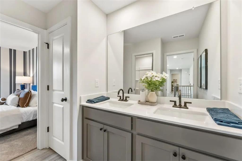 324 Bailiwick Lane Property Photo 25