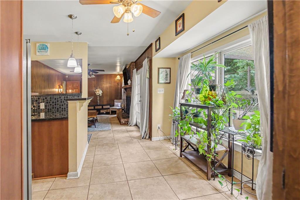 779 Pinehurst Drive Property Photo 8
