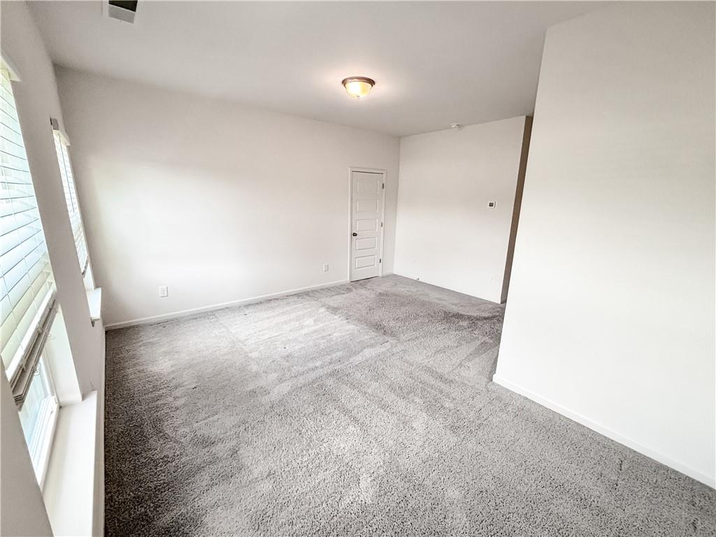 5784 Silver Lake Drive Property Photo 12