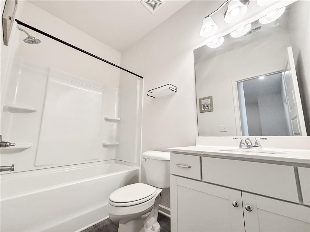 5784 Silver Lake Drive Property Photo 21