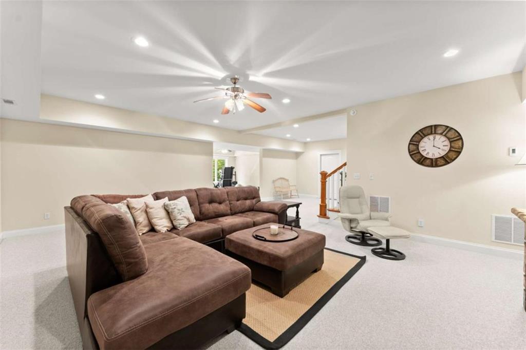 526 Orchard Drive Property Photo 49