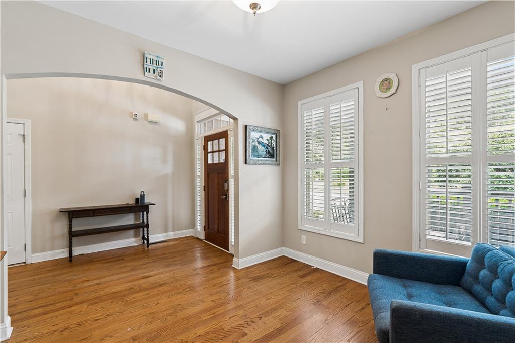 3085 Silver Hill Terrace Se Property Photo 4
