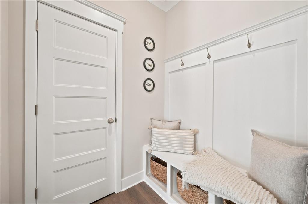 22 Commons Way Property Photo 21