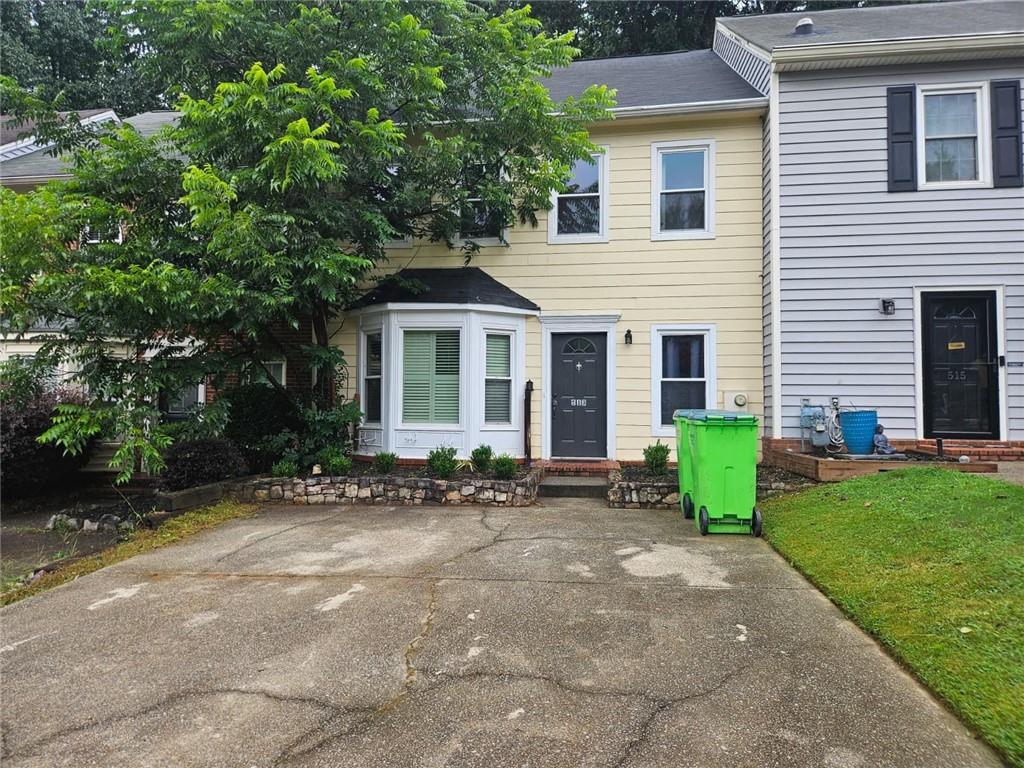 513 Salem Woods Drive SE Property Photo 1