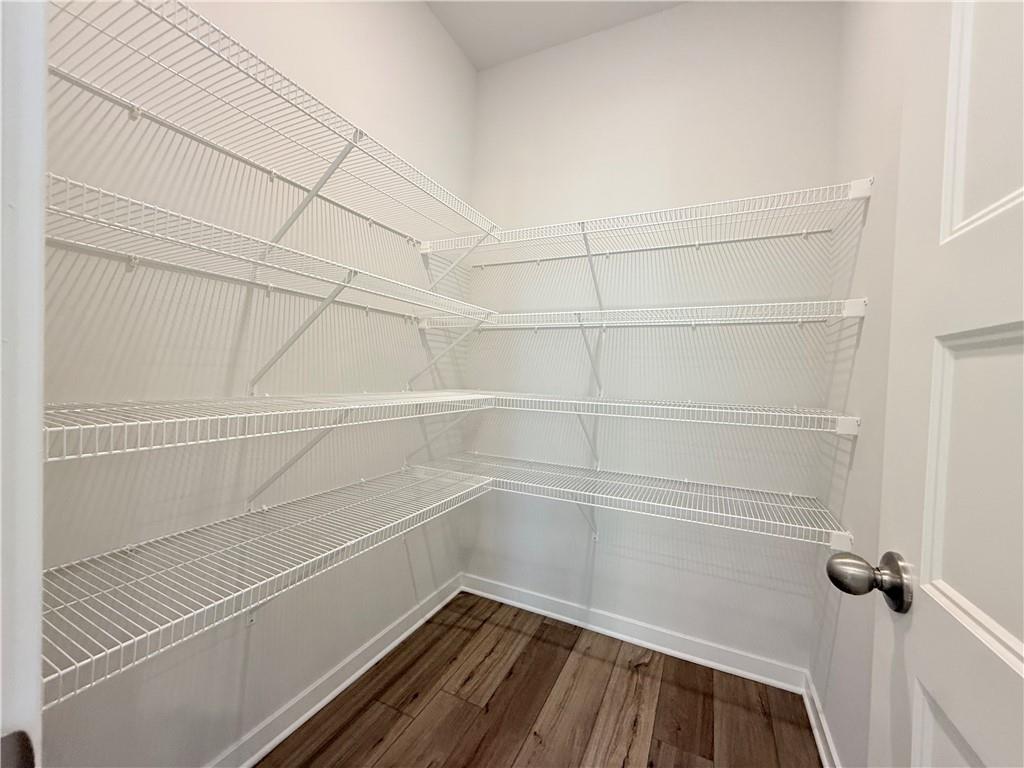 5527 Tullis Drive Property Photo 21