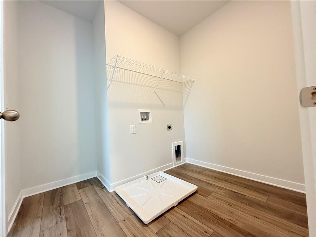 5527 Tullis Drive Property Photo 36