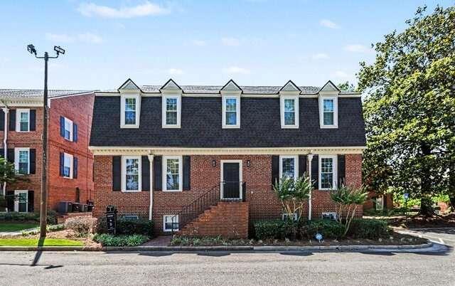 8375 Dunwoody Place Property Photo 1
