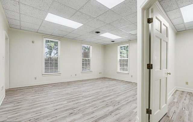 8375 Dunwoody Place Property Photo 15